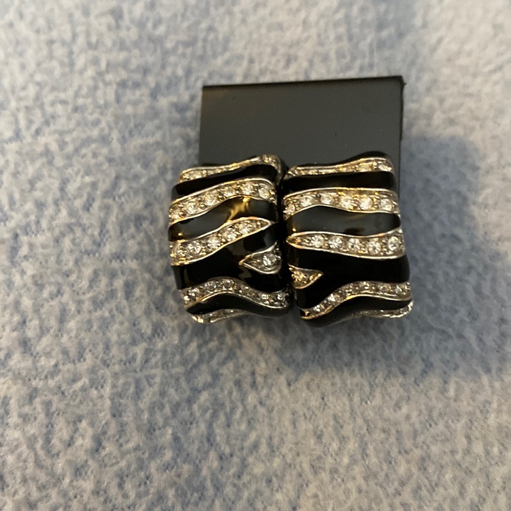 Classic euro back earrings in black enamel with set in Swarovski stones